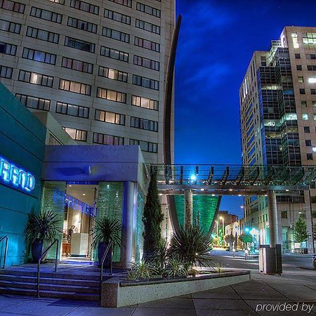 Hotel Murano Такома Екстер'єр фото The entrance to the complex